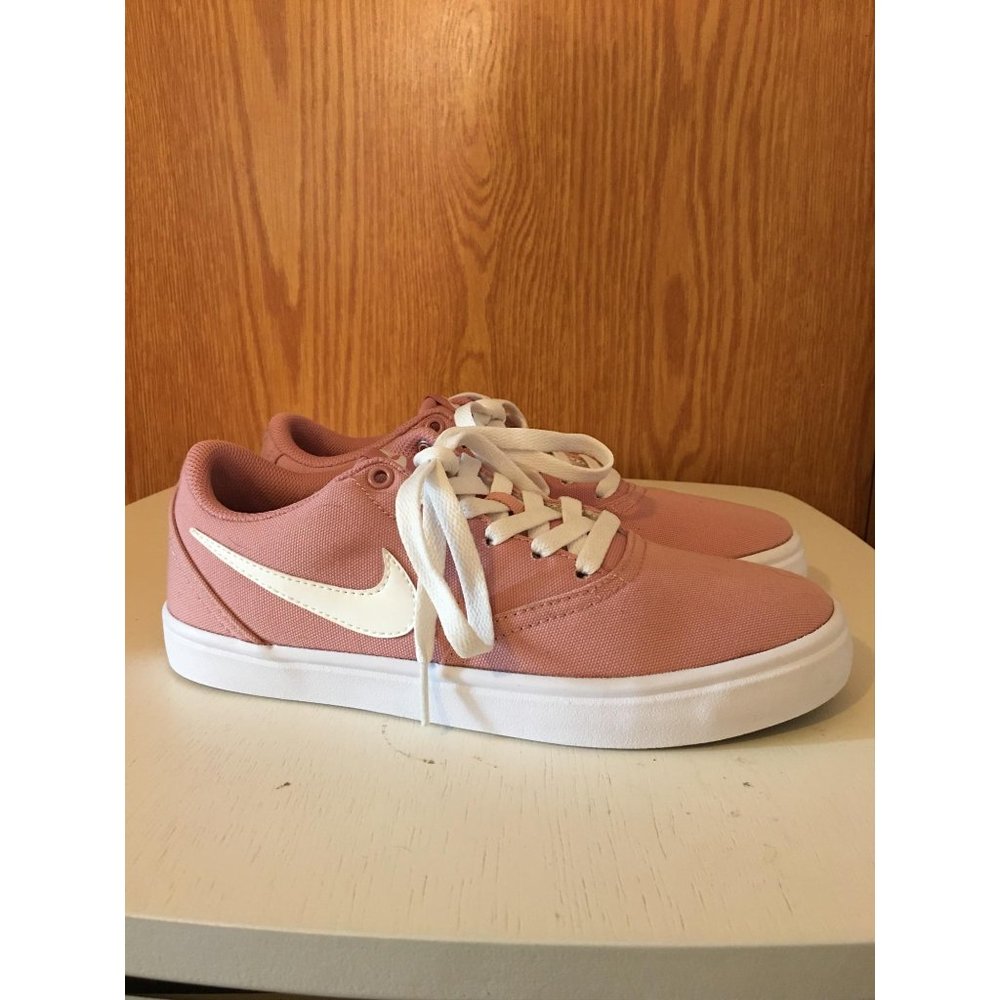 Nike SB check solarsoft skate shoe sneaker